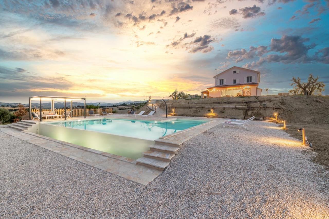 Апартаменти Casal Del Sole - La Ginestra Montefelcino Екстер'єр фото